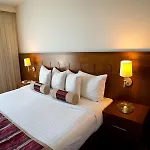 Maldron Sandy Road מלון 4*