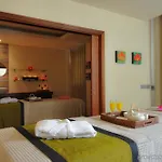 Maldron Sandy Road מלון 4*