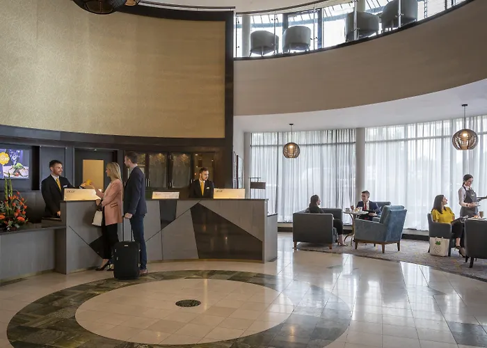 Maldron Sandy Road Hotel 4*