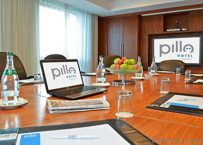 Maldron Sandy Road Hotel 4*