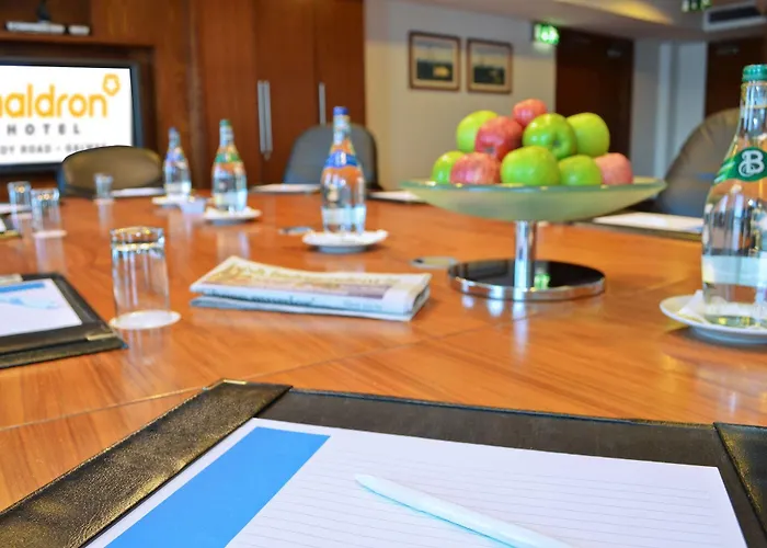 Hotel Maldron Sandy Road