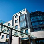 Maldron Sandy Road Hotel Galway