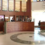 Maldron Sandy Road 4*