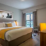 Hotel Maldron Sandy Road 4*