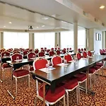 Hotel Maldron Sandy Road 4*
