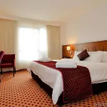 Hotel Maldron Sandy Road