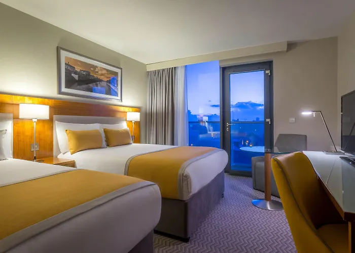 Maldron Sandy Road 4*