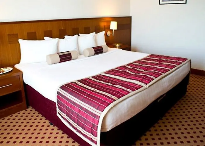 Hotel Maldron Sandy Road